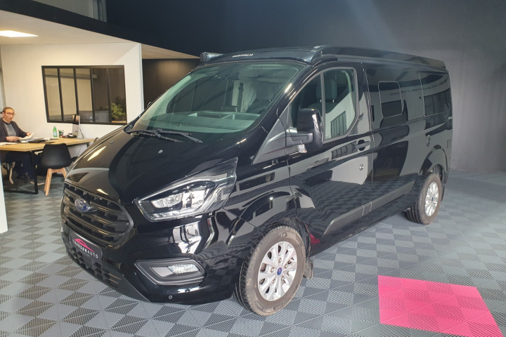 FORD TRANSIT CUSTOM NUGGET