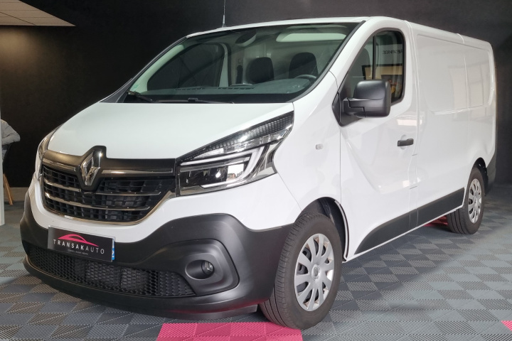 RENAULT TRAFIC FOURGON