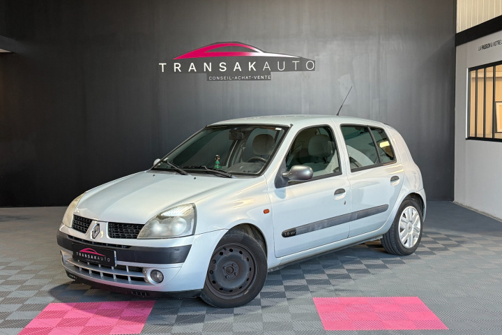 RENAULT CLIO