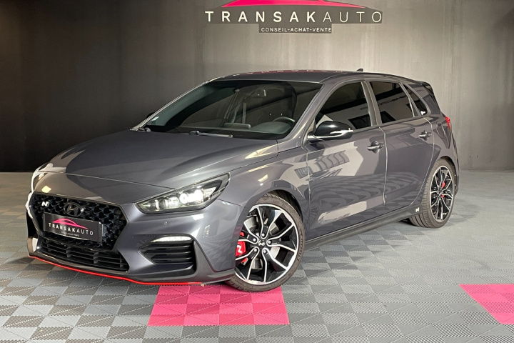 HYUNDAI i30