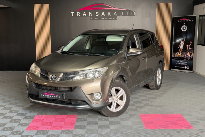 TOYOTA RAV4