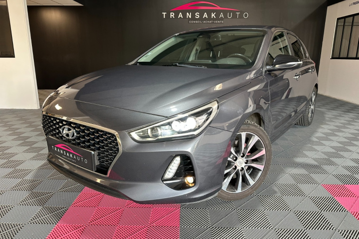 HYUNDAI i30