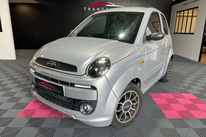 MICROCAR M.GO
